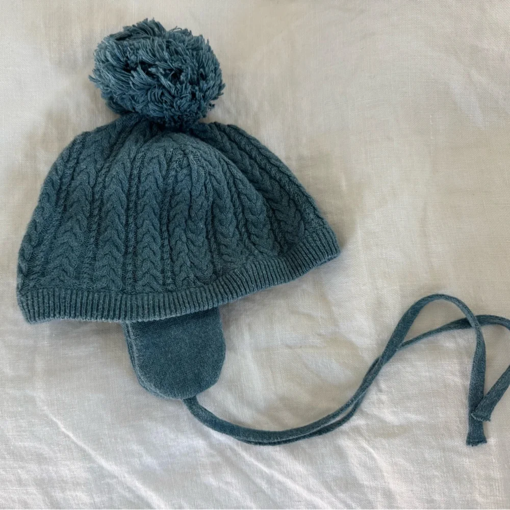 Kate Quinn Teal Pom-Pom 6-12 month baby winter Hat